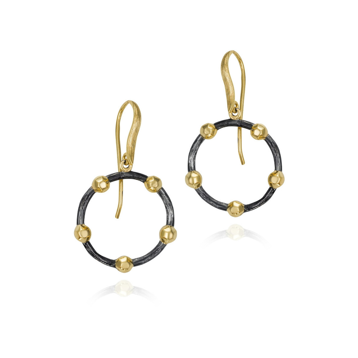 Pendientes de gancho de plata con baño de oro 18k y rutenio negro