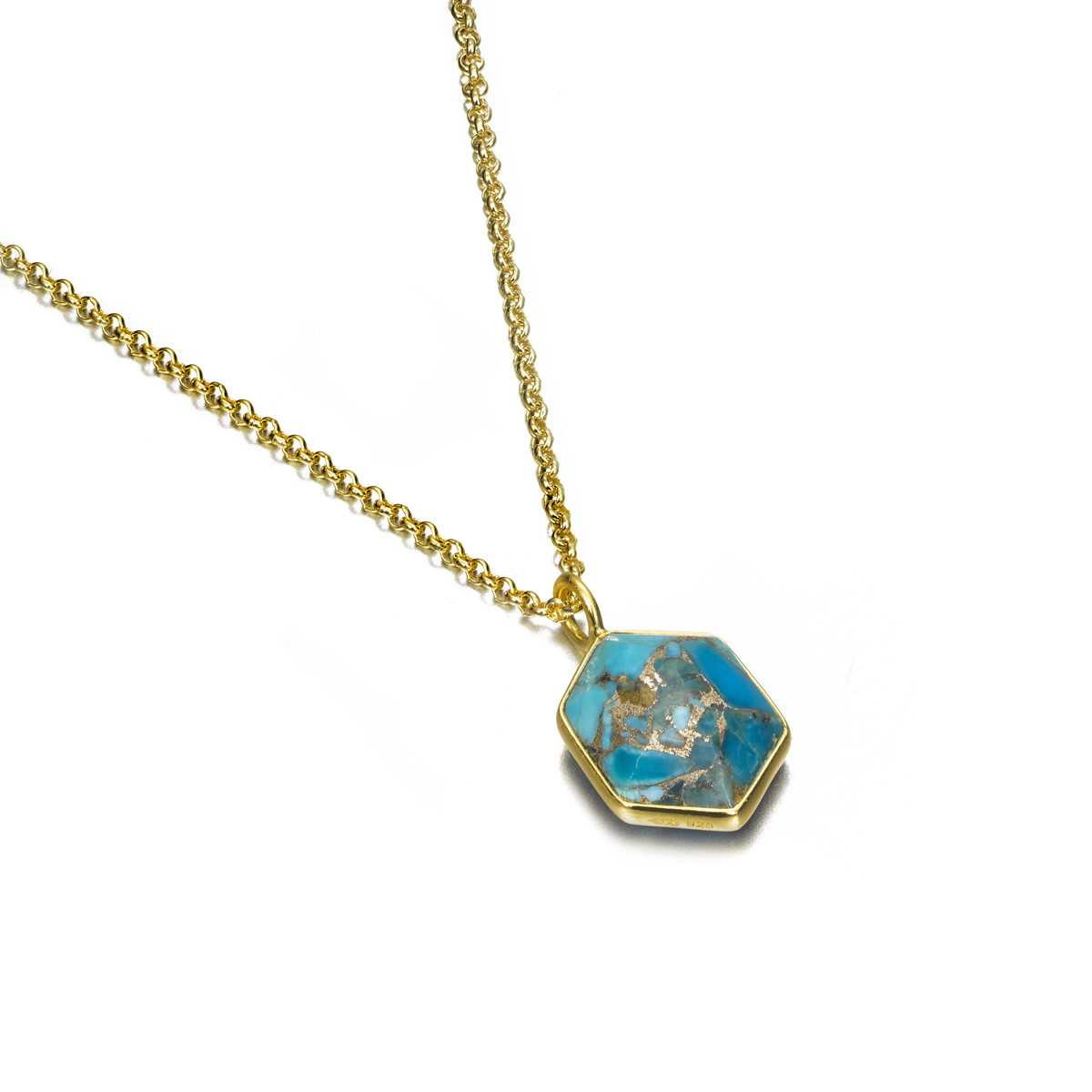 Colgante hexagonal con turquesa de plata con baño de oro 18k