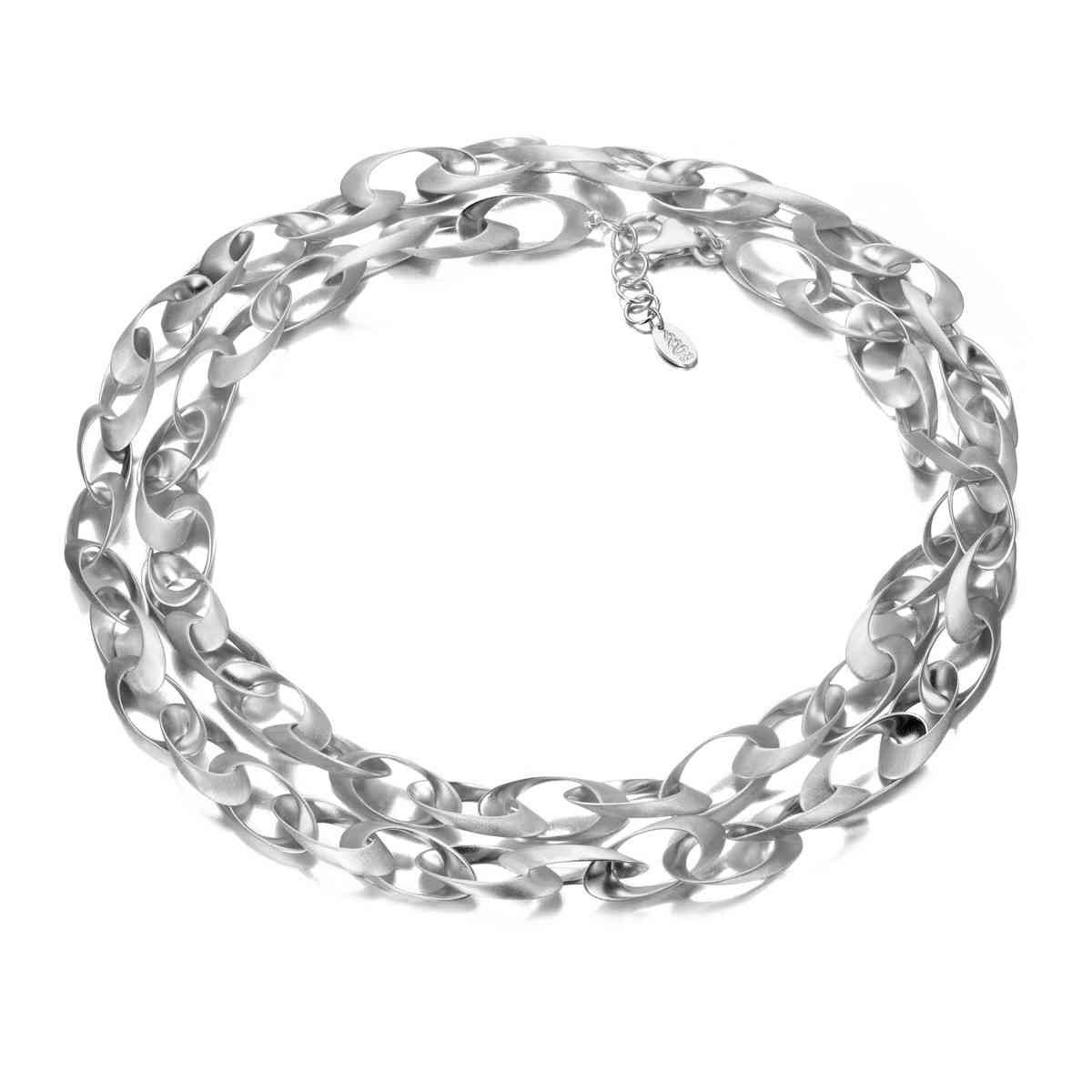 Collar largo con piezas ovaladas de plata de ley 925