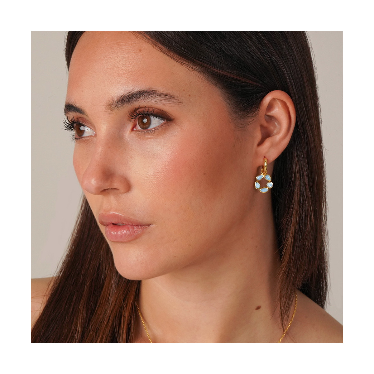 Hoop earrings with amazonite flower and 18k gold vermeil