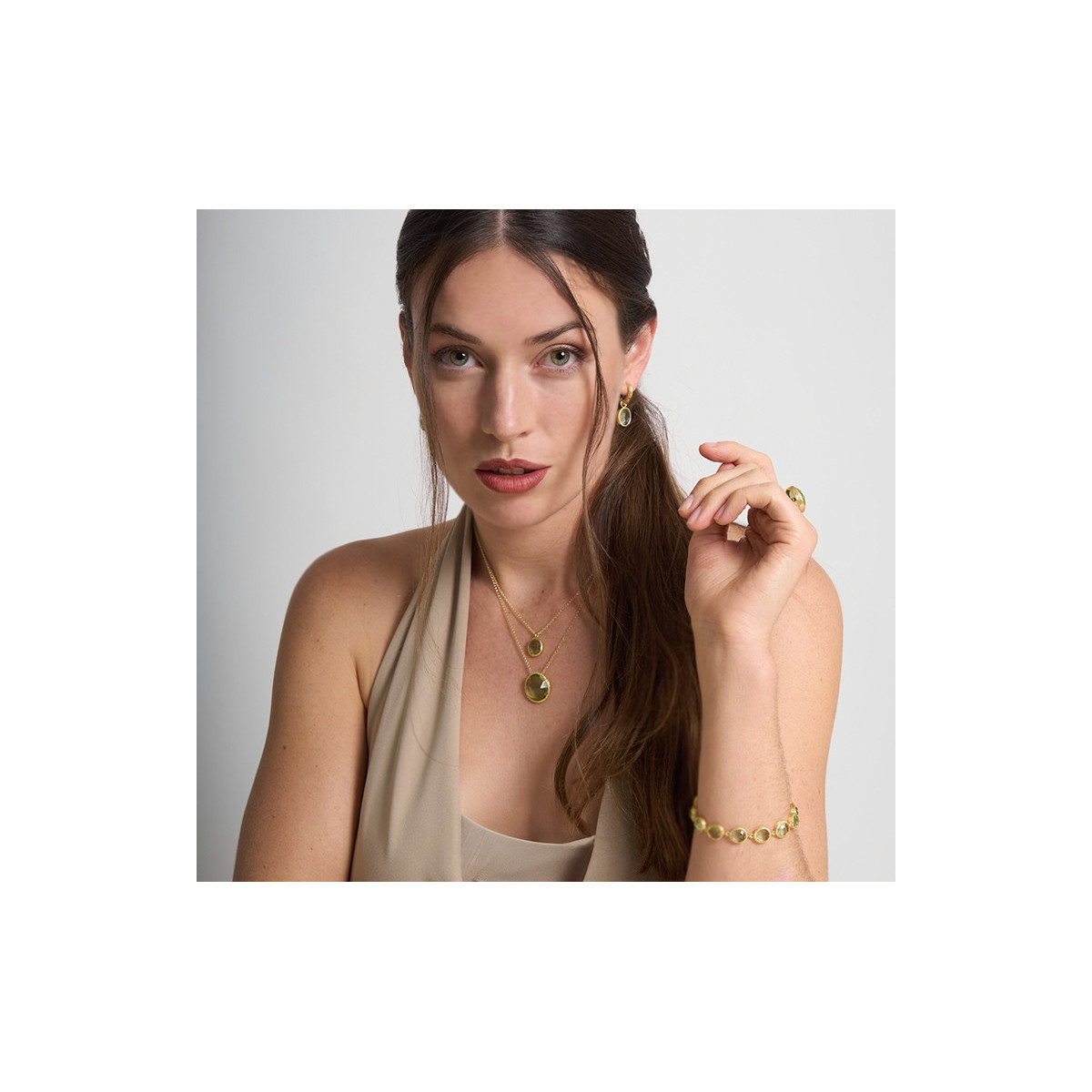 Pendientes de aro Amatista Verde con Baño de Oro 18k