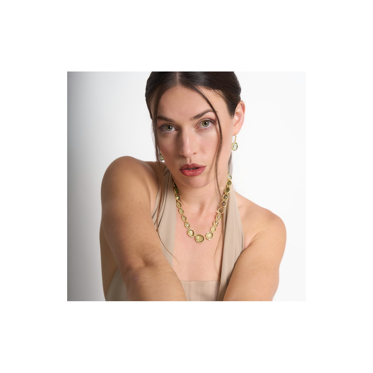 Collar de Amatista Verde en baño de oro 18k