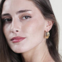 Pendientes con gancho vertical y diseño ondulado con baño de oro 18k