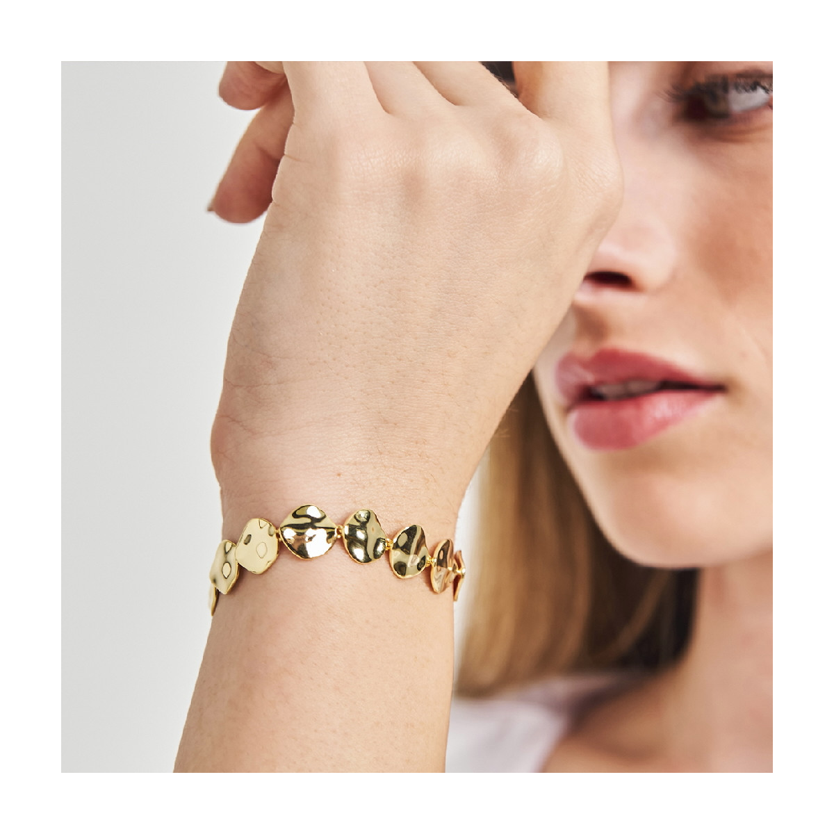 Pulsera de gotas orgánicas de plata con baño de oro 18k