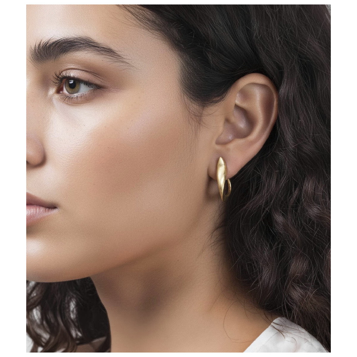 Intertwined earrings in sterling silver with 18k gold vermeil