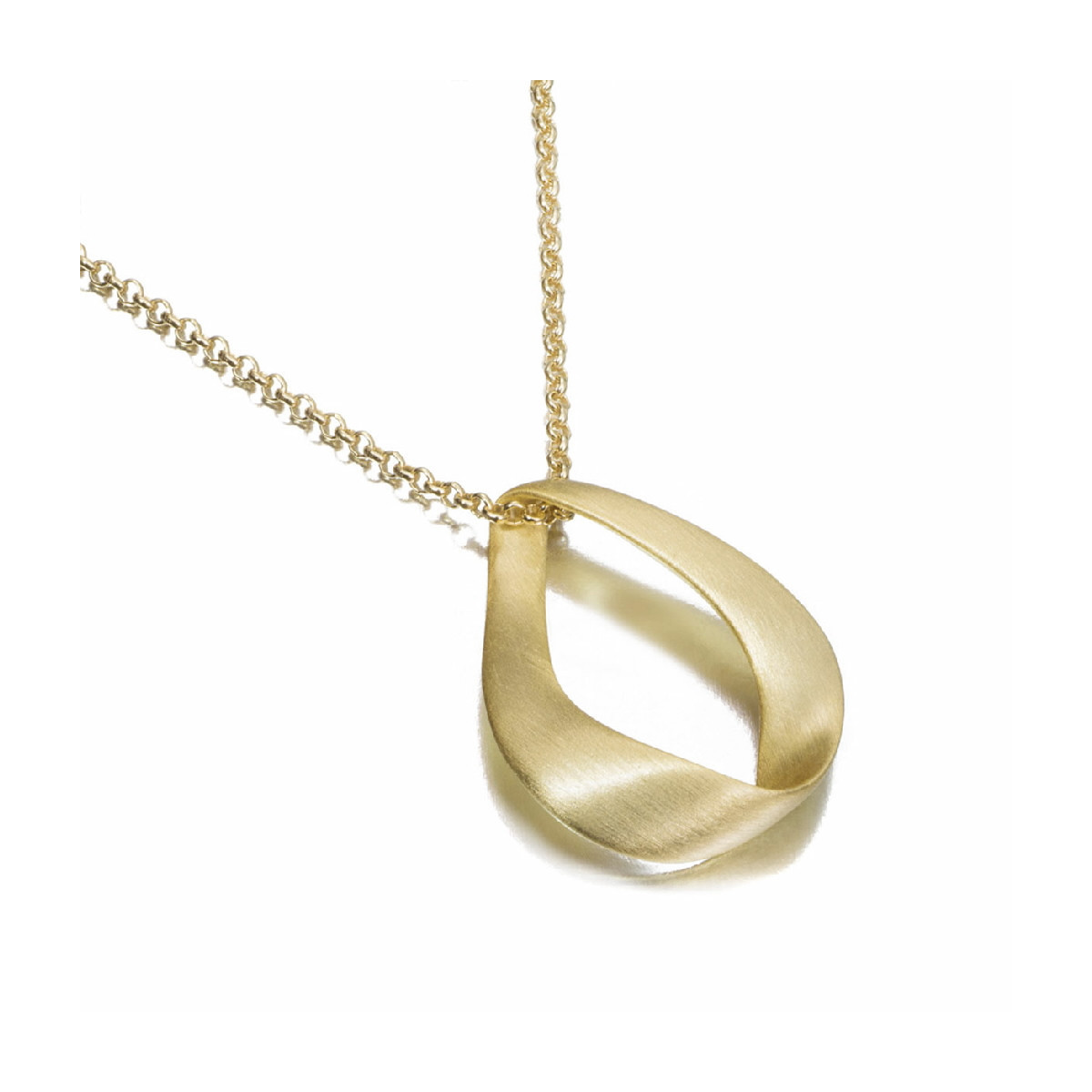 Inverted V design pendant in 18k gold vermeil sterling silver