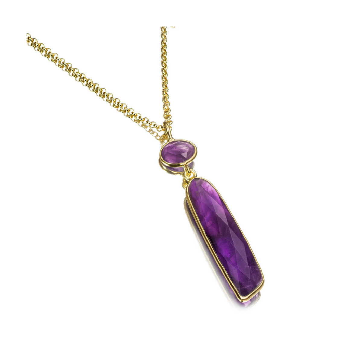 Pendant with oval amethyst in sterling silver with 18k gold vermeil