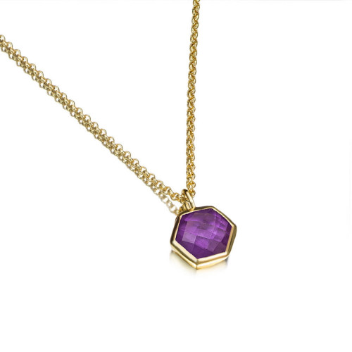 Colgante con amatista hexagonal de plata con baño de oro 18k