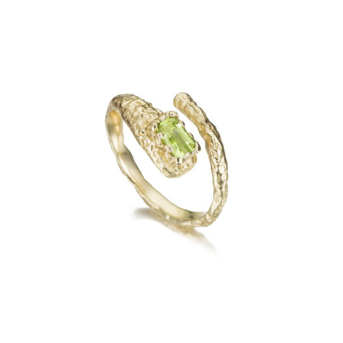 Organic ring with geometric olivine in sterling silver with 18k gold vermeil