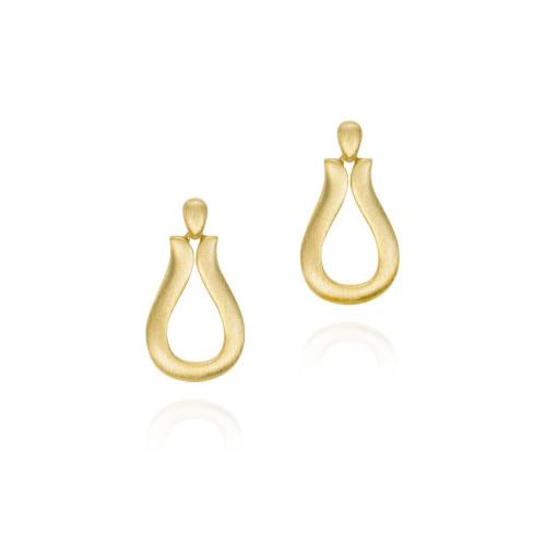 Pendientes orgánicos en plata de ley con baño de oro de 18k