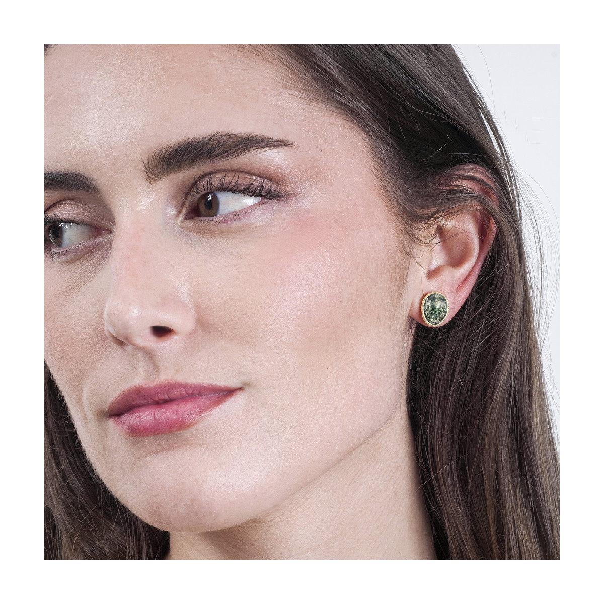 Stud earrings with faceted moss agate in sterling silver with 18k gold vermeil