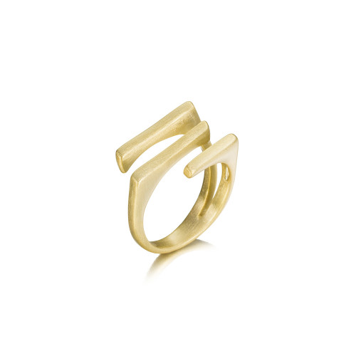 Anillo cruzado de plata con baño de oro 18k