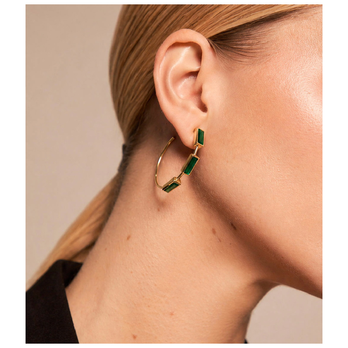 Hoop earrings with geometric green onyx in sterling silver with 18k gold vermeil