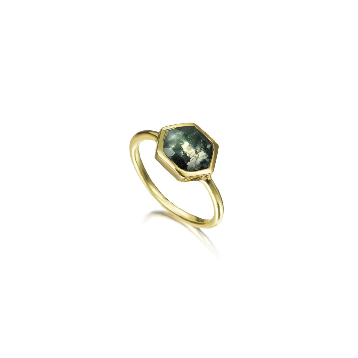 Anillo con ágata musgo hexagonal de plata con baño de oro 18k