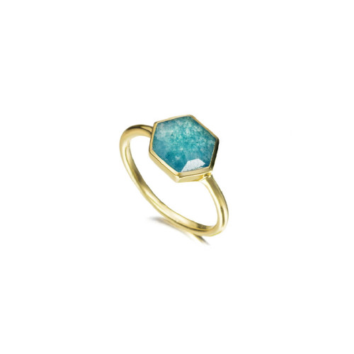 Anillo con apatita hexagonal de plata con baño de oro 18k
