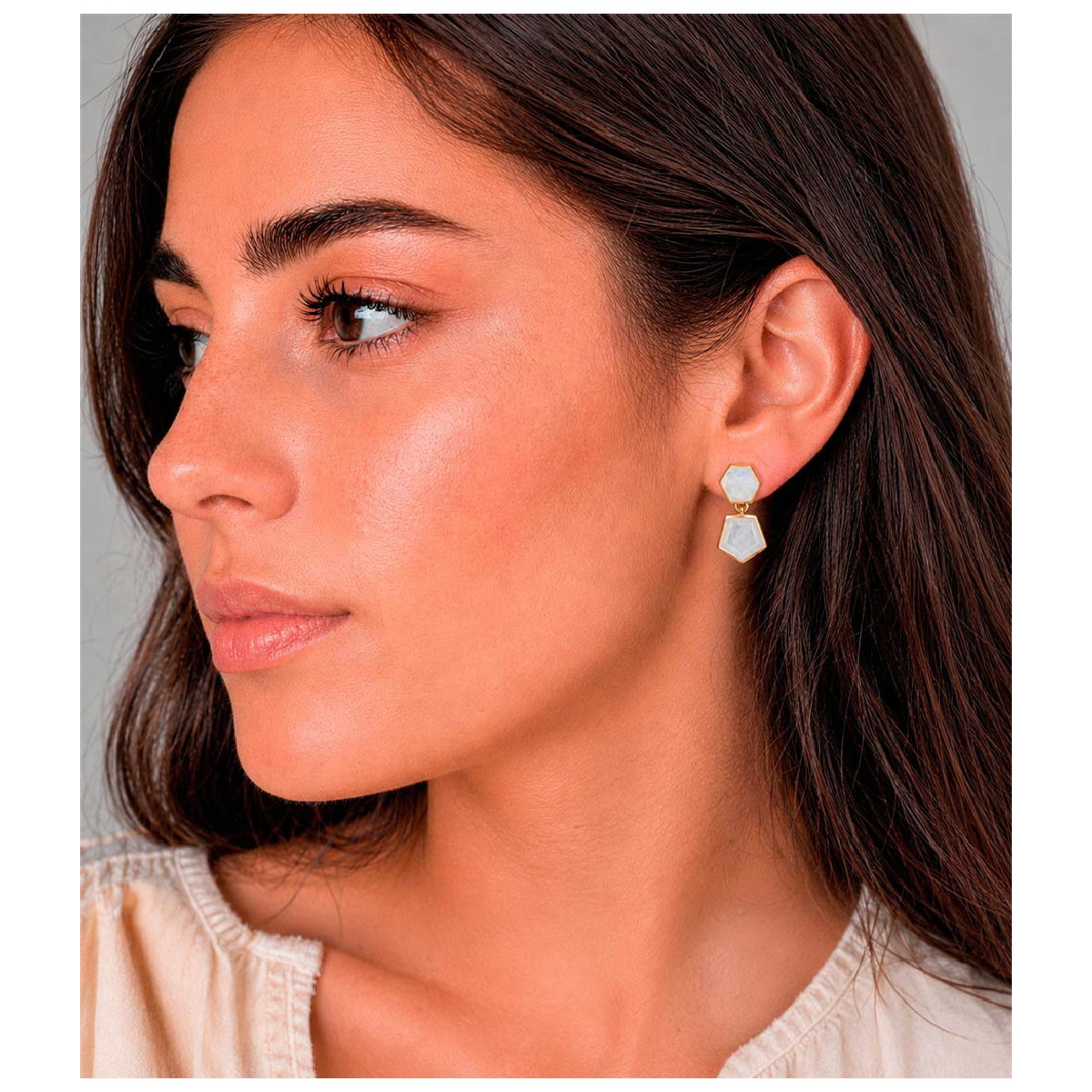 Pendientes de espectrolita geométrica de plata con baño de oro 18k